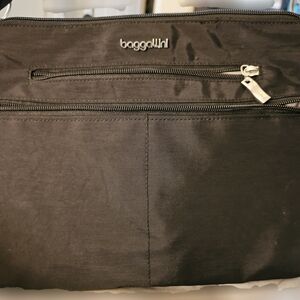 Baggallini Cross Body Purse NWOT